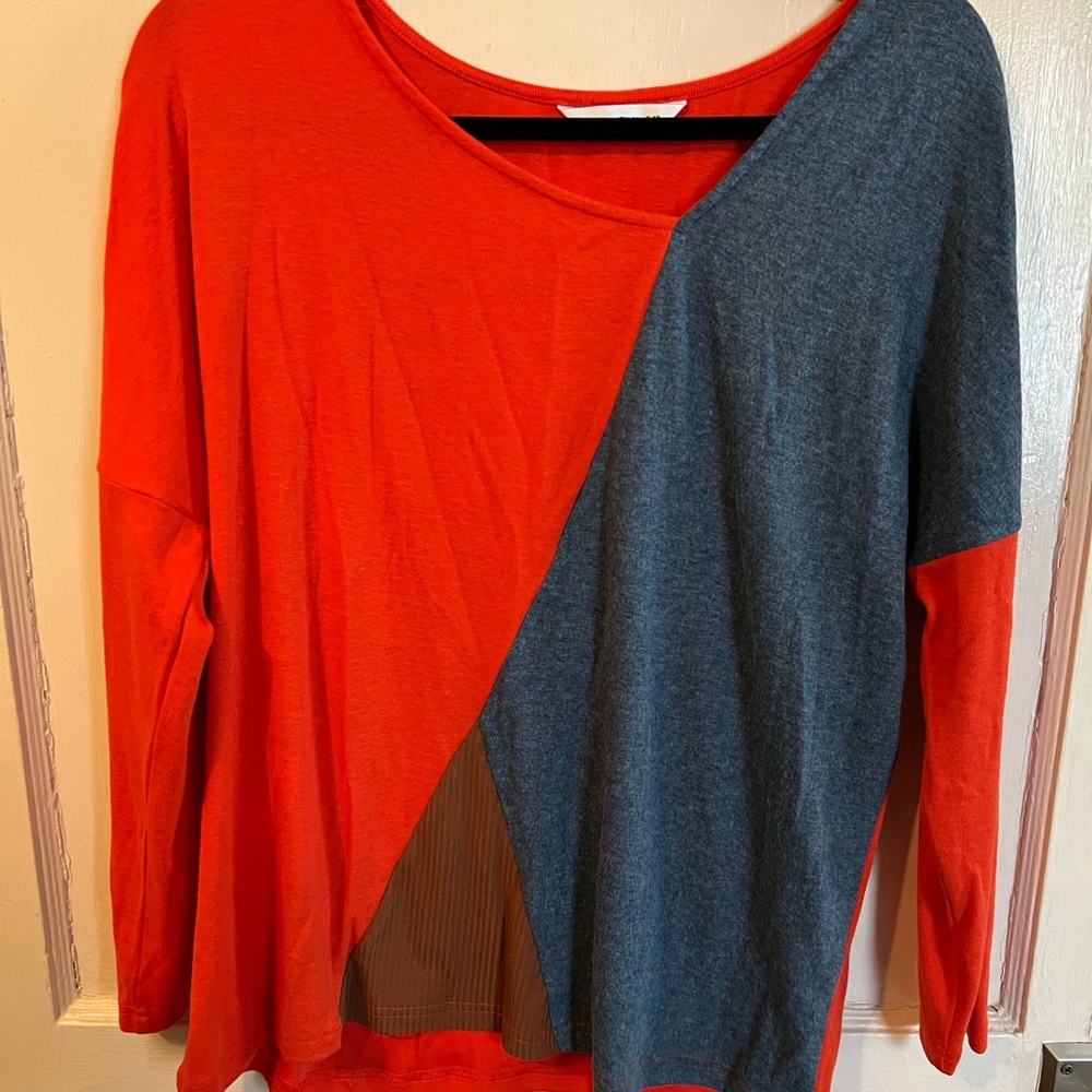 Casual multicolored blouse